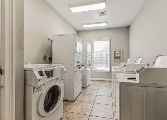 Laundry center