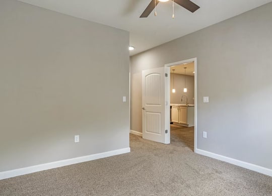 oak 2x2 bedroom