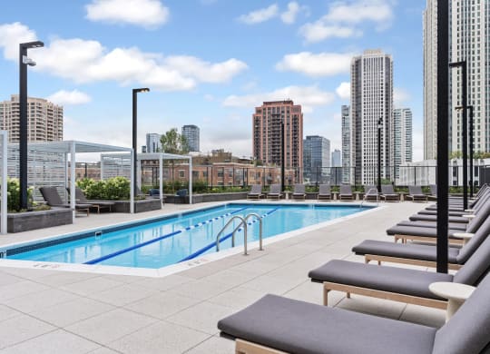 rooftop pool at Cassidy on Canal, Chicago
