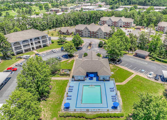 One and two bedroom apartment homes featuring efficient appliances, hardwood floors, walk-in closets, washer and dryer connections and much more at Parham Pointe Apartments in Little Rock, AR
