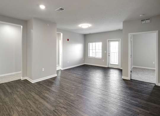Living Room at Deerfield Apartments and Chateaus in Fremont, NE