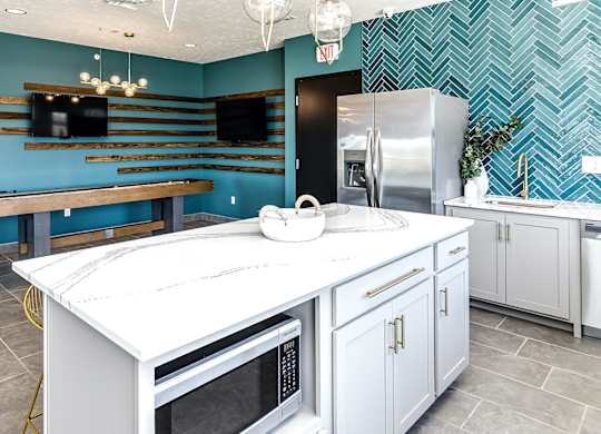 Resident lounge at Edge 204 in Omaha, NE