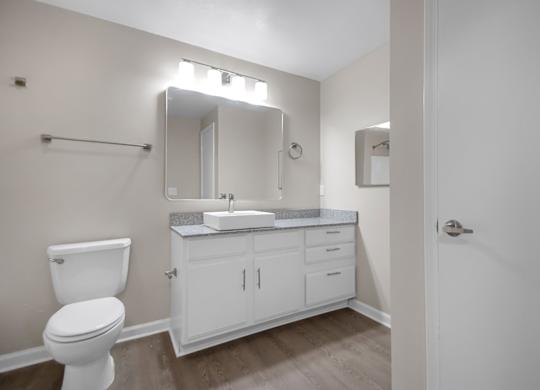 One and two bedroom apartment homes featuring efficient appliances, hardwood floors, walk-in closets, washer and dryer connections and much more at Parham Pointe Apartments in Little Rock, AR