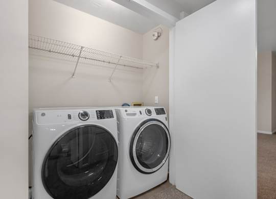 One and two bedroom apartment homes featuring efficient appliances, hardwood floors, walk-in closets, washer and dryer connections and much more at Parham Pointe Apartments in Little Rock, AR
