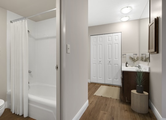 Luxurious Bathroom at Kellogg Square, Minnesota