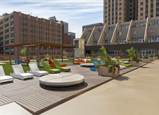 Sundeck at Kellogg Square, St. Paul