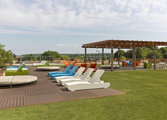 Poolside Sundeck at Kellogg Square, St. Paul, MN, 55101
