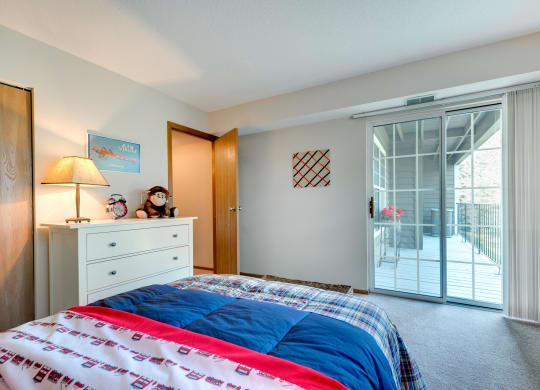 Spacious Bedroom at Mallard Ridge, Maple Grove