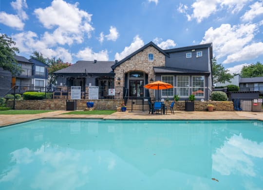 the preserve at ballantyne commons pool and house with patio furniture and a pool at District 2308, Arlington ?
