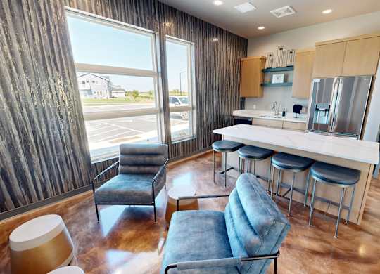 Clubhouse Kitchen and Lounge