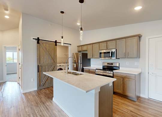 2 Bed/2 Bath (Kitchen)