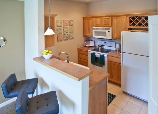 Grandridge Place Apartments Kitchen Counters