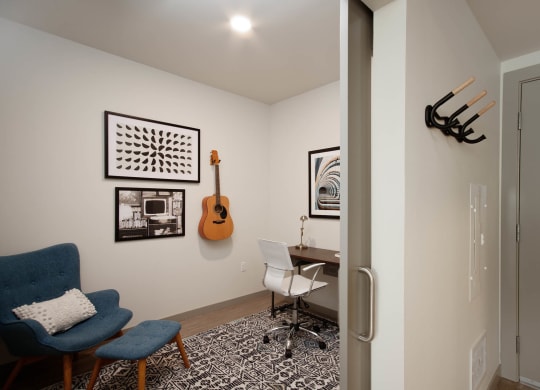 Tempo PDX Model Office Area