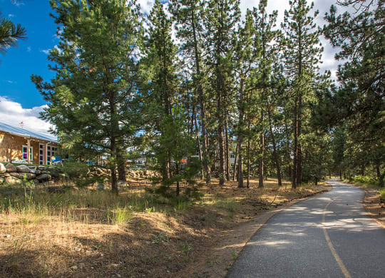 River House Apartments Spokane Valley, Washington Road and Trailhead