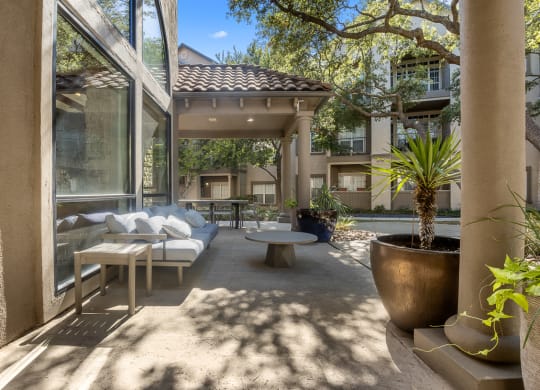 Courtyard Patio at Villas at Rogers Ranch, San Antonio, TX, 78258
