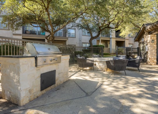 Grilling Station at Villas at Rogers Ranch, San Antonio, TX