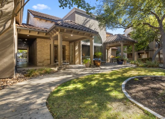 Courtyard Green Space at Villas at Rogers Ranch, Texas, 78258
