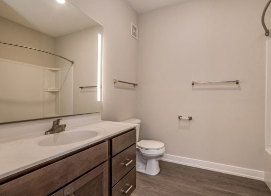 Bathroom (Elite Floor Plan) at Emerald Creek Apartments, Greenville