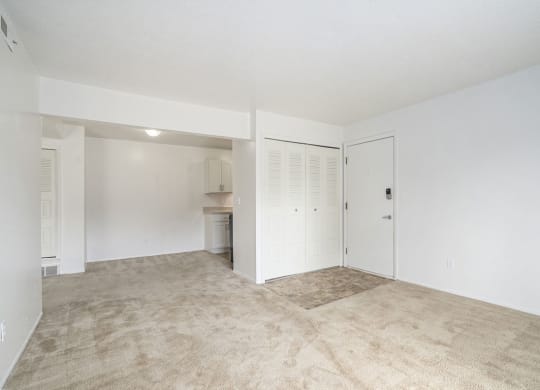 living and dining areas at Apple Ridge Apartments, Michigan, 49534