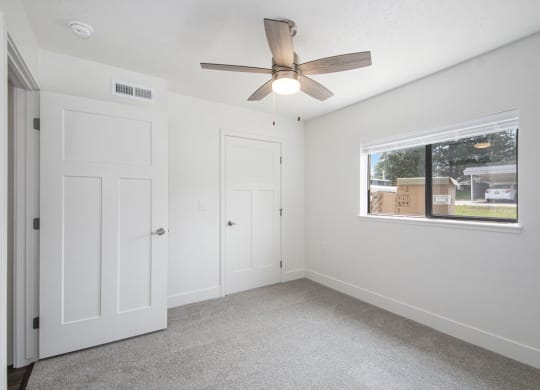 Large Bedroom at The Crossings Apartments, Grand Rapids, Michigan