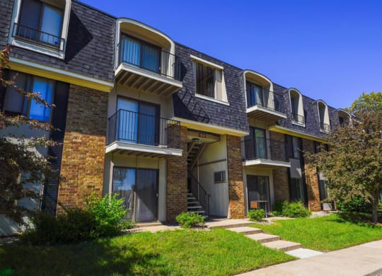 Elegant Exterior View at Concord Place Apartments, Kalamazoo, MI, 49009