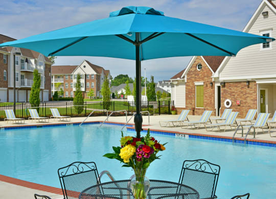Poolside Sitting Area at Irene Woods Apartments, Tennessee