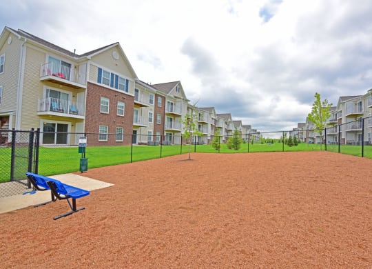 Leash-Free Dog Park at River Hills Apartments, Fond du Lac
