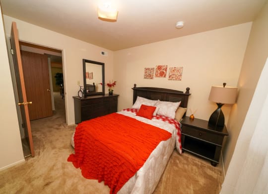Carpeted Bedrooms at Dupont Lakes Apartments, Fort Wayne, IN