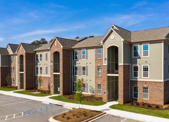 Exterior at Emerald Creek Apartments, SC 29607
