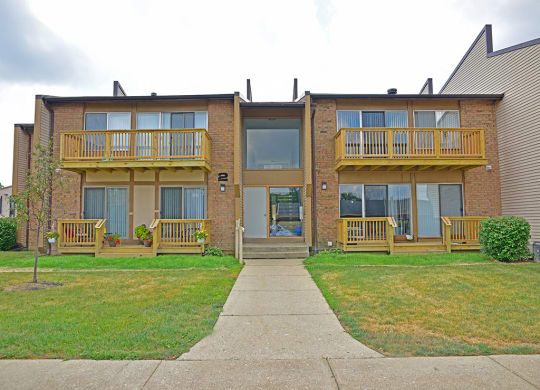 Defined Walking Paths to Homes at Grand Bend Club, Michigan