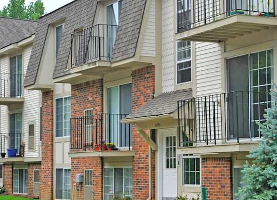 Private Balconies at Fox Pointe Apartments, East Moline