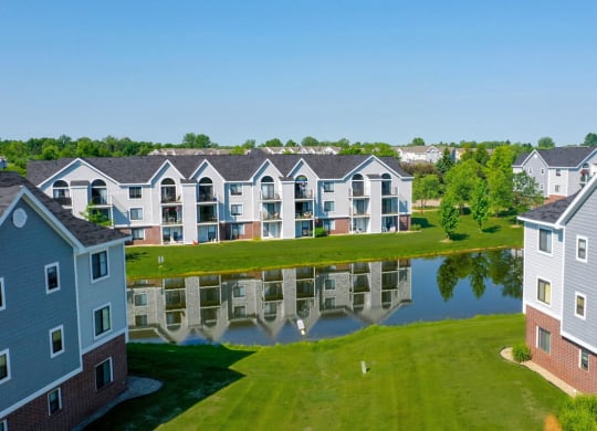 Scenic Grounds with Ponds at Heatherwood Apartments, Grand Blanc