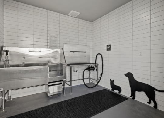 Pet Spa at River Hills Apartments, Wisconsin, 54937