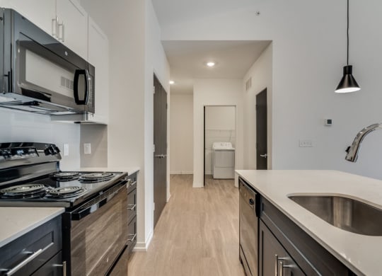 Quartz Countertops at Uptown Square Apartments, Troy, MI, 48083