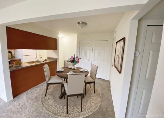 Iris View Dining Room at Stone Ridge Apartments, Michigan