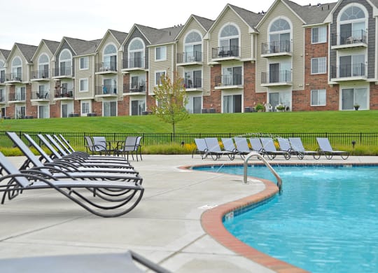 Swimming Pool With Sundeck at LakePointe Apartments, Batavia