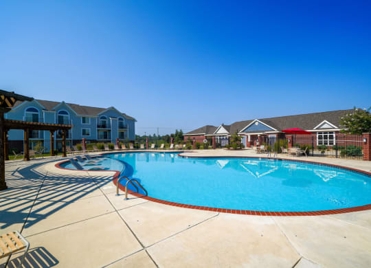 Large Resort Style Pool at Limestone Creek Apartment Homes, Madison, 35756