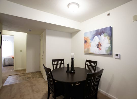 Dining Area at Limestone Creek Apartment Homes, Madison