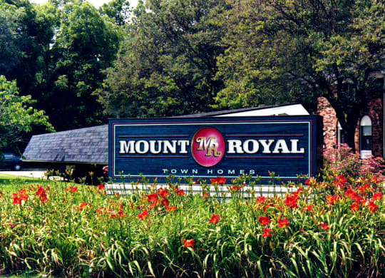 Property Signage at Mount Royal Townhomes, Kalamazoo, 49009