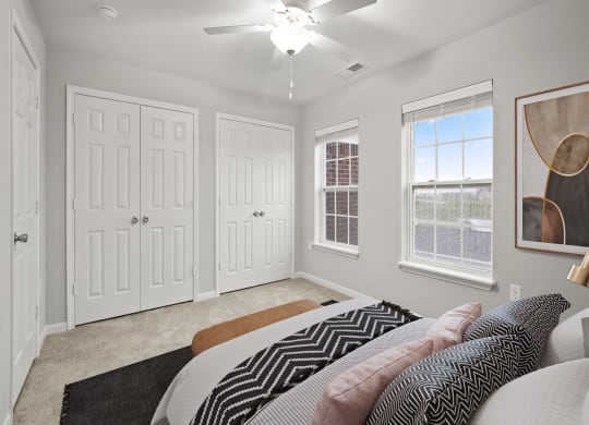 Erie Bedroom at River Hills Apartments, Fond du Lac, Wisconsin
