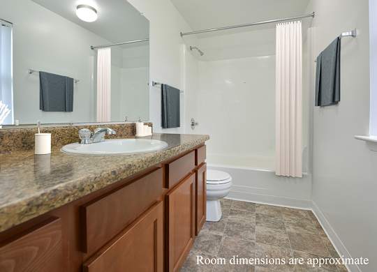 Luxurious Bathrooms at Shannon Manor Townhomes, Davison, 48423