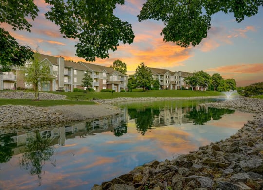 Breathtaking Lake View at Sunscape Apartments, Roanoke