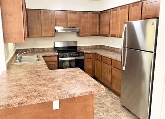 Stainless Steel Appliances at Tanglewood Apartments, Wisconsin 53154