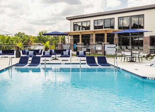 Crystal Clear Swimming Pool at Upper Vue Flats, Ohio