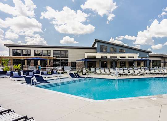 Relaxing Swimming Pool With Sundeck at Upper Vue Flats, Dublin, OH, 43016