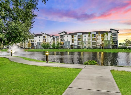 Beautiful Lake With Fountain at Pearce at Pavilion Luxury Apartments, Riverview, Florida