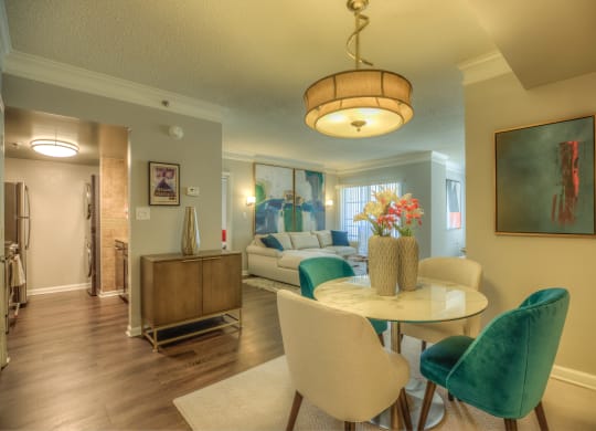 Tuxedo Floorplan - Dining Room