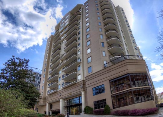 Luxury Apartments in Buckhead | Wesley Townsend Apartments | Apartment Building