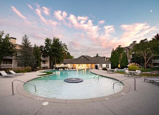 Wesley Kensington Apartment Homes