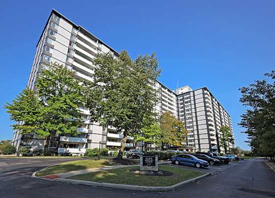 Building Exterior at Gates Mills Place, Mayfield Heights, OH, 44124